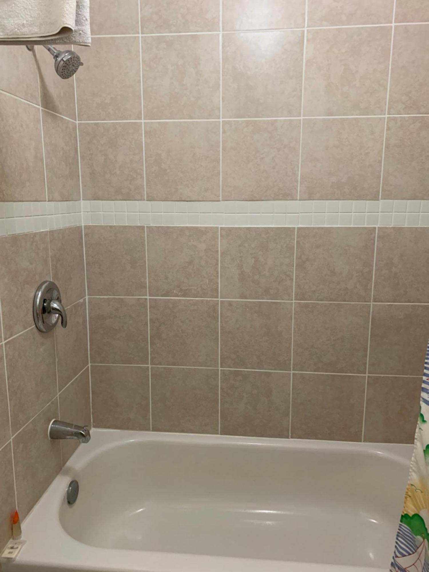 Twin Oaks Motel Orono 外观 照片