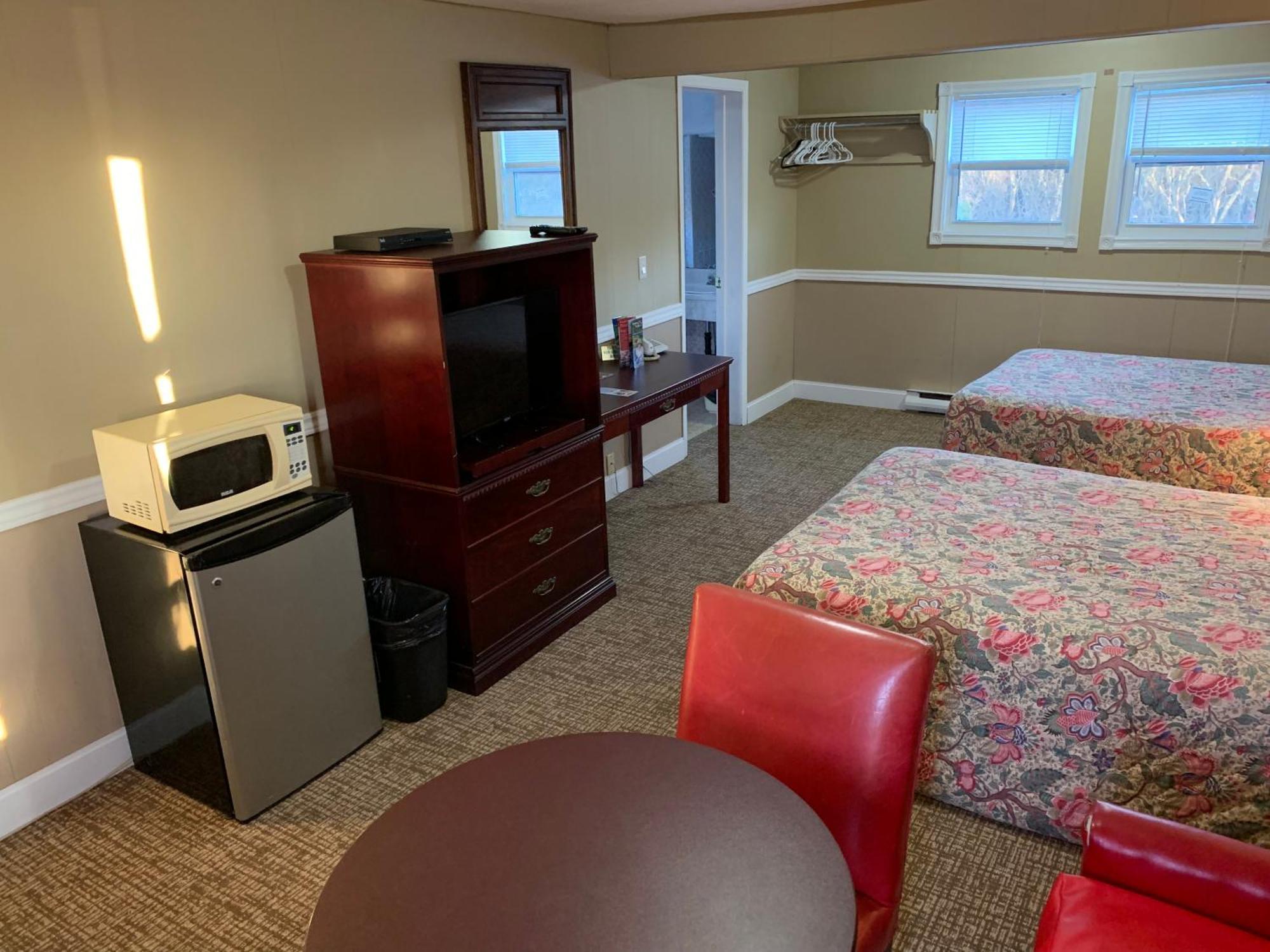 Twin Oaks Motel Orono 外观 照片